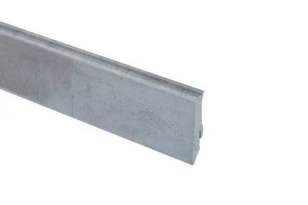Плинтус из композита Neuhofer Holz K0210L 714472 (59х17х2400)